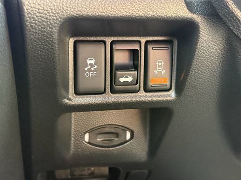 Used 2014 INFINITI Q60 AWD Coupe w/ Premium Package image 30