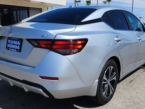 Used 2022 Nissan Sentra SV FWD image 5