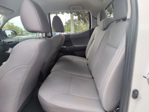 Certified 2023 Toyota Tacoma SR5 w/ Technology Package image 28