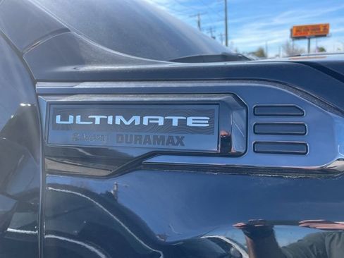 Used 2025 GMC Sierra 3500 Denali Ultimate image 6