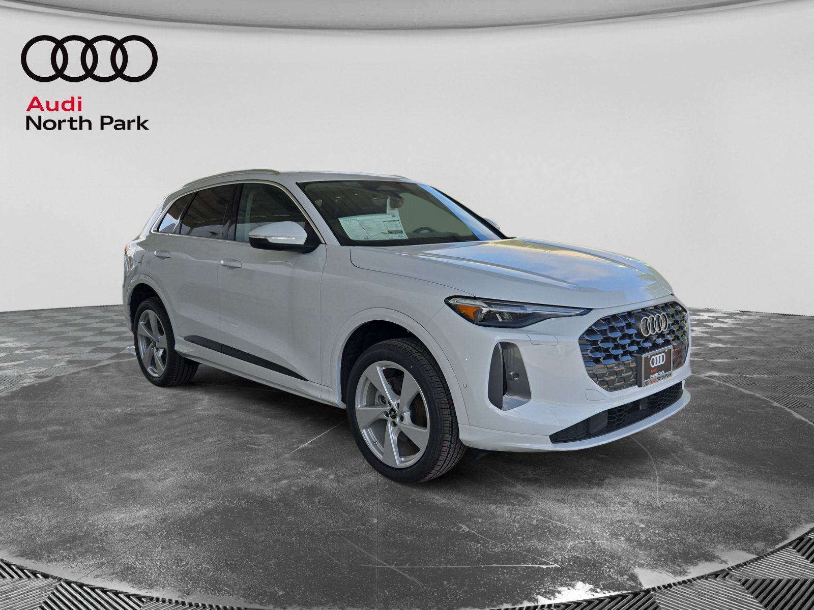 New 2026 Audi Q5 Premium Plus AWD/4WD image 7
