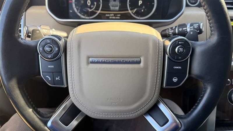 Used 2017 Land Rover Range Rover HSE AWD/4WD image 38