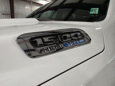 Used 2023 RAM 1500 Big Horn AWD/4WD image 13