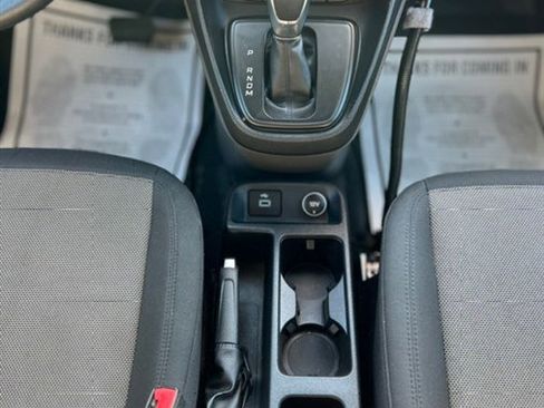 Used 2019 Ford Transit Connect XL image 15