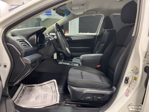 Used 2017 Subaru Legacy 2.5i Premium AWD/4WD image 18