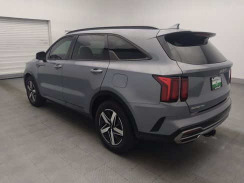 Used 2023 Kia Sorento S w/ Panoramic Sunroof Package FWD image 3