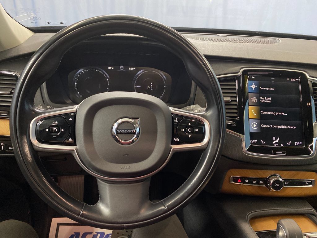 Used 2022 Volvo XC90 T8 Inscription Expression w/ Advanced Package AWD/4WD image 17