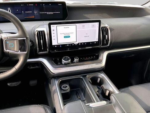 New 2026 Ford Expedition Platinum w/ Stealth Appearance Package AWD/4WD image 12