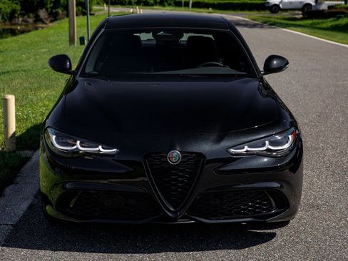 New 2025 Alfa Romeo Giulia w/ Driving Assist Package image 8