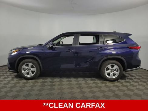 Used 2023 Toyota Highlander LE image 5
