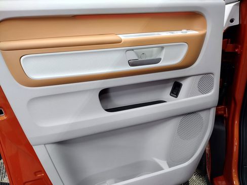 New 2025 Volkswagen ID. Buzz 1st Edition image 23