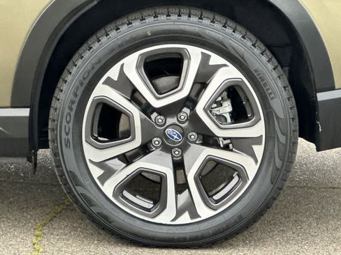 Used 2023 Subaru Ascent Touring image 33