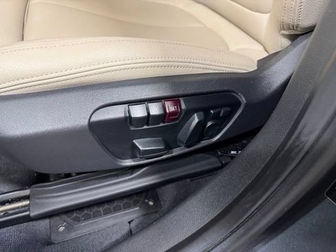 Used 2018 BMW X1 xDrive28i w/ Convenience Package AWD/4WD image 24