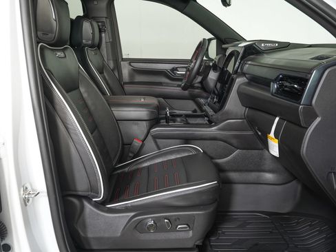 Used 2026 GMC Yukon XL AT4 Ultimate w/ LPO, Floor Liner Package AWD/4WD image 8