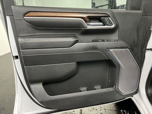 Certified 2024 GMC Sierra 2500 Denali w/ Denali Reserve Package image 23