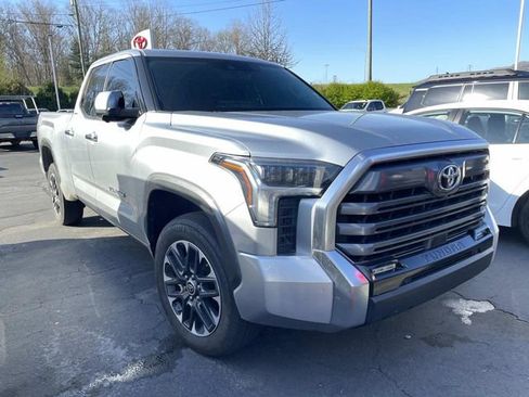Used 2022 Toyota Tundra Limited image 5