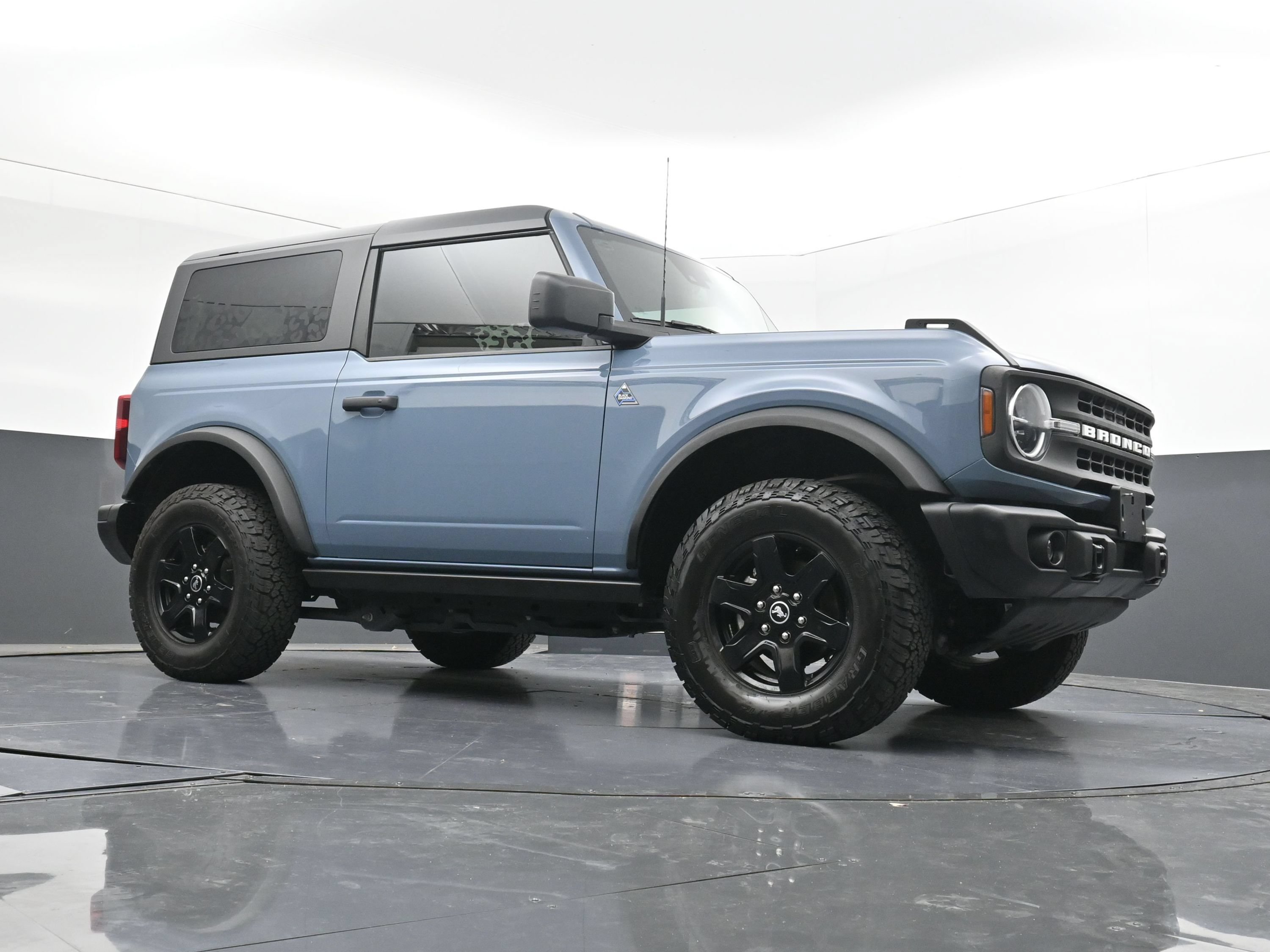 Used 2024 Ford Bronco Black Diamond AWD/4WD image 24