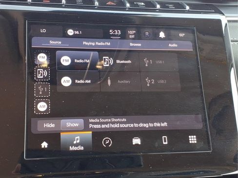 Used 2023 Jeep Grand Cherokee Laredo RWD image 7