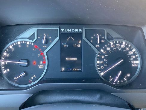 Used 2022 Toyota Tundra SR5 w/ Convenience Package image 17