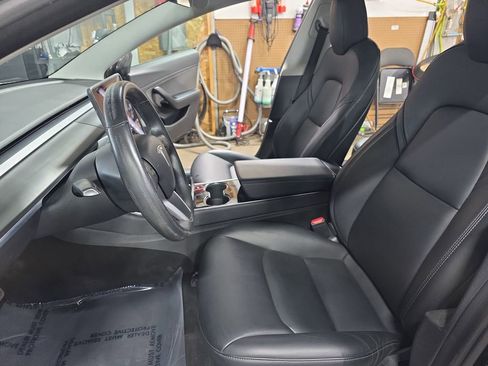 Used 2018 Tesla Model 3 Long Range image 14