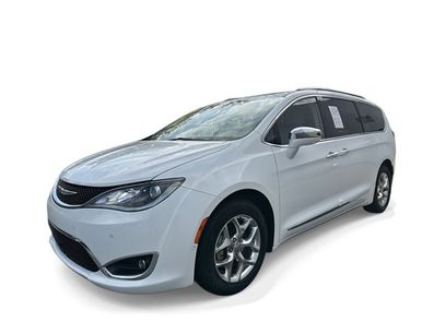 Used 2017 Chrysler Pacifica Limited