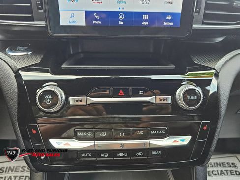 Used 2022 Ford Explorer ST-Line AWD/4WD image 24