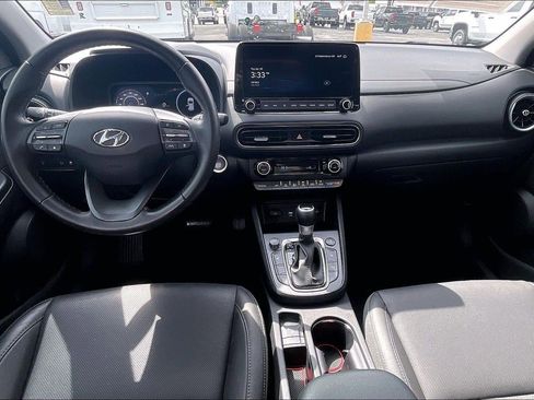 Used 2023 Hyundai Kona Limited AWD/4WD image 16