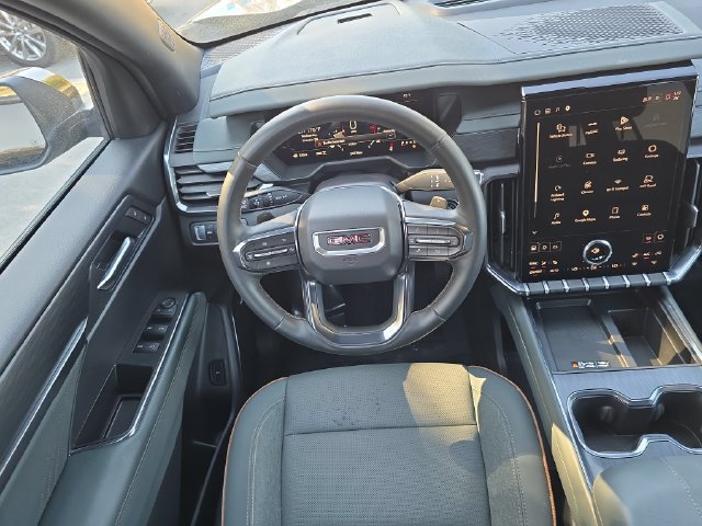 Used 2025 GMC Acadia AT4 AWD/4WD image 16