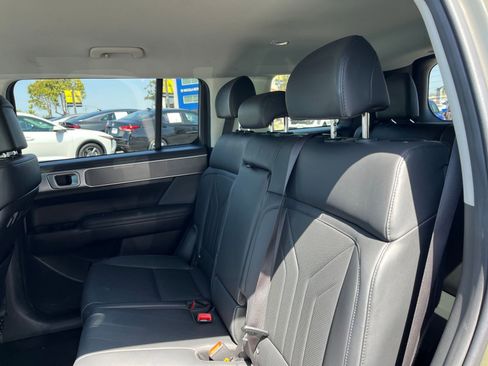 Used 2025 Hyundai Santa Fe SEL image 28