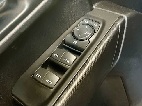 Used 2024 Chevrolet Silverado 1500 Custom AWD/4WD image 17