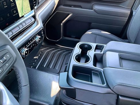 New 2026 GMC Sierra 3500 SLE w/ SLE Convenience Package image 8