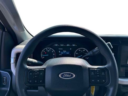 Used 2025 Ford F250 XLT AWD/4WD image 17