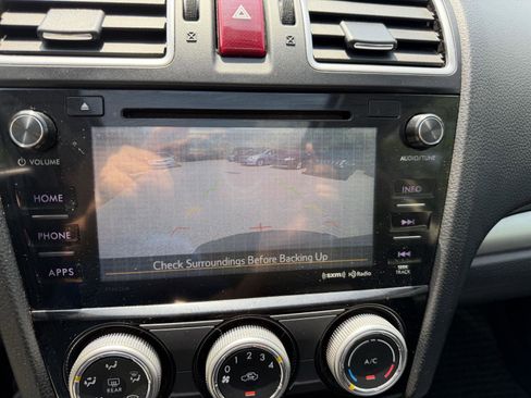 Used 2016 Subaru Forester 2.5i Premium AWD/4WD image 19