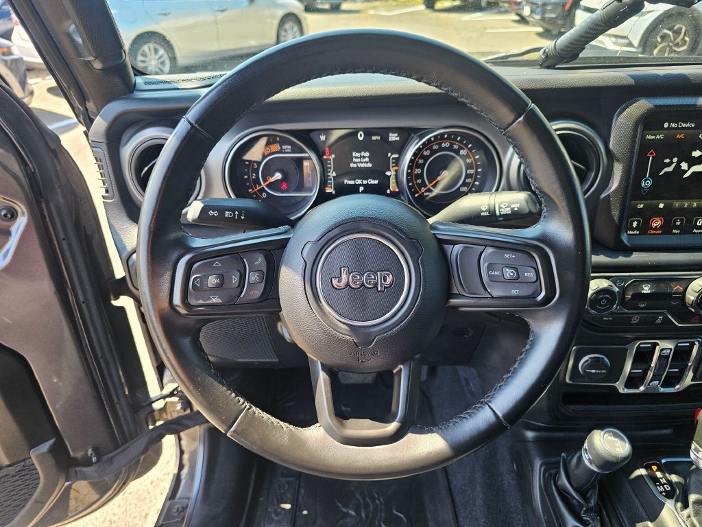 Used 2022 Jeep Gladiator Sport AWD/4WD image 24