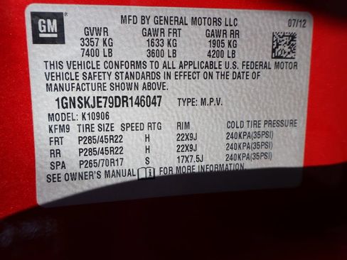 Used 2013 Chevrolet Suburban LT AWD/4WD image 4