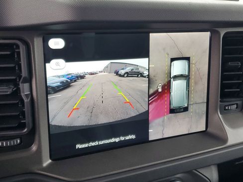 New 2026 Ford Bronco Badlands image 19