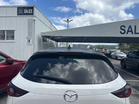 Used 2018 MAZDA CX-5 Touring w/ Preferred Equipment Package image 4