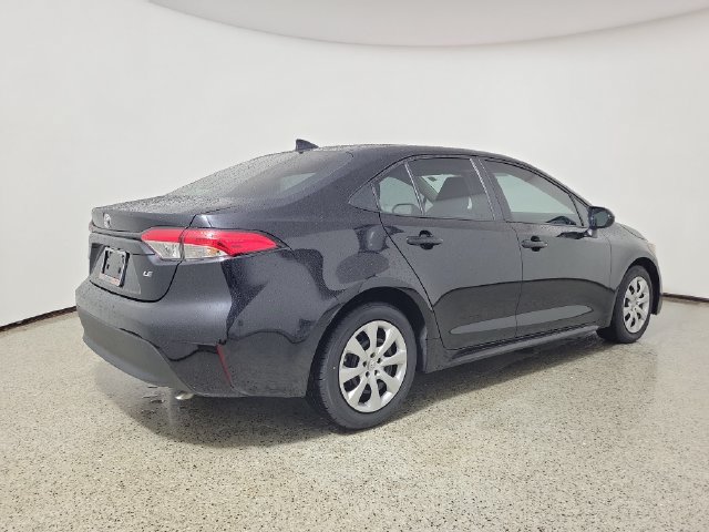 Used 2024 Toyota Corolla LE FWD image 5