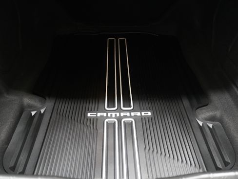 Used 2019 Chevrolet Camaro ZL1 image 28