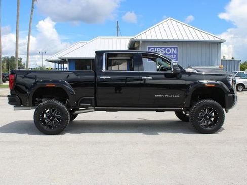 Used 2024 GMC Sierra 2500 Denali w/ Denali Reserve Package image 14