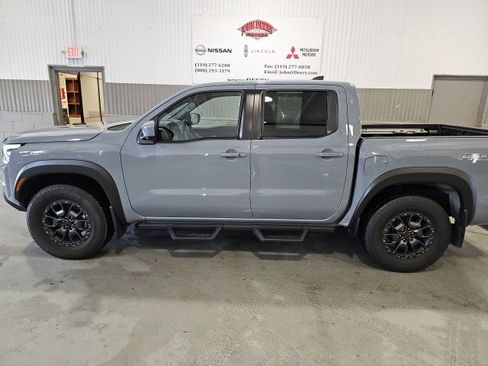 Certified 2023 Nissan Frontier PRO-4X w/ Pro-4X Premium Package image 6