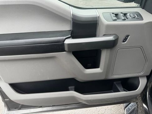 Used 2016 Ford F150 XLT w/ Equipment Group 302A Luxury RWD image 20