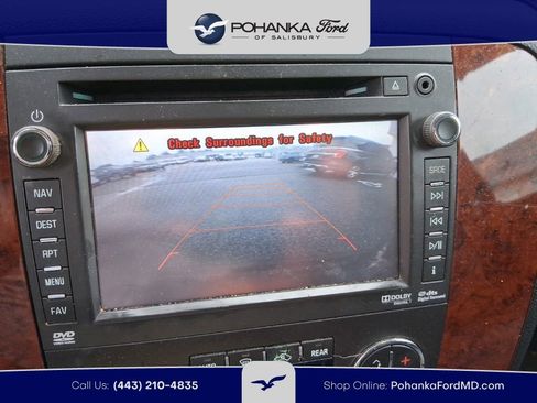 Used 2014 Chevrolet Suburban LTZ AWD/4WD image 13