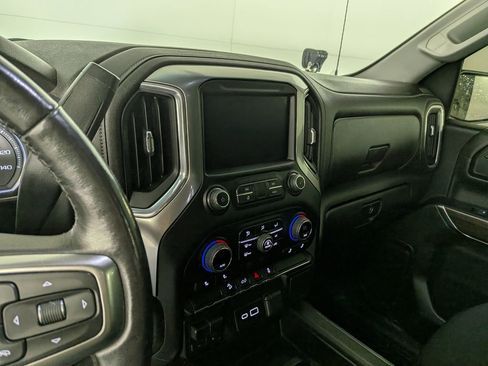 Used 2021 Chevrolet Silverado 1500 LT Trail Boss image 23