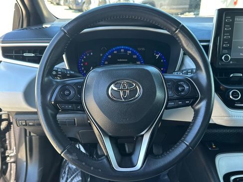 Used 2021 Toyota Corolla XSE FWD image 21