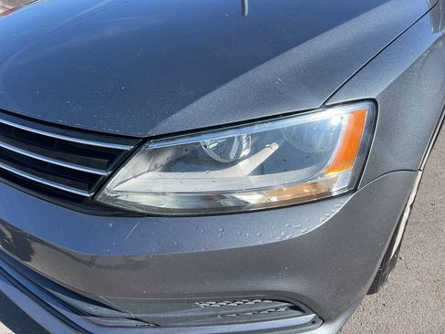 Used 2016 Volkswagen Jetta S image 10