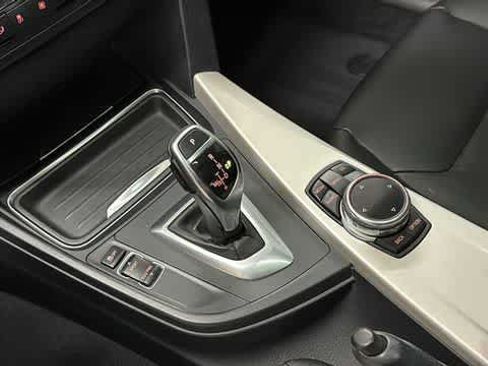 Used 2014 BMW 328i Gran Turismo xDrive AWD/4WD image 21