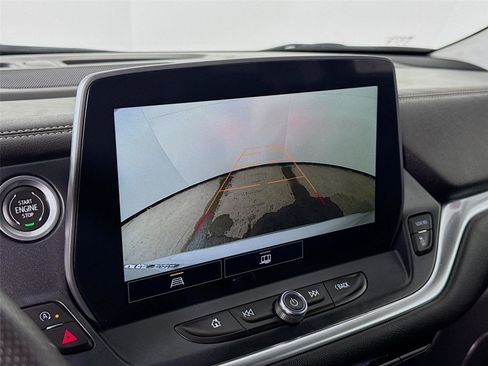 Used 2023 Chevrolet Blazer LT image 13