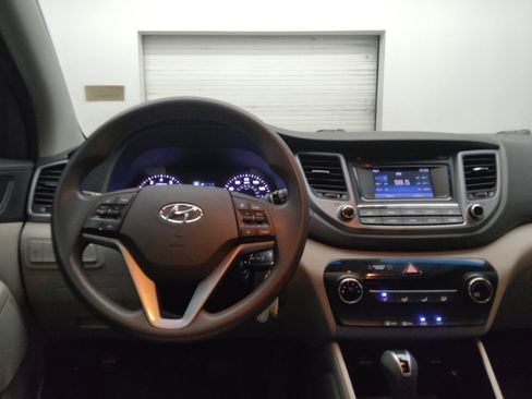 Used 2017 Hyundai Tucson SE FWD image 22