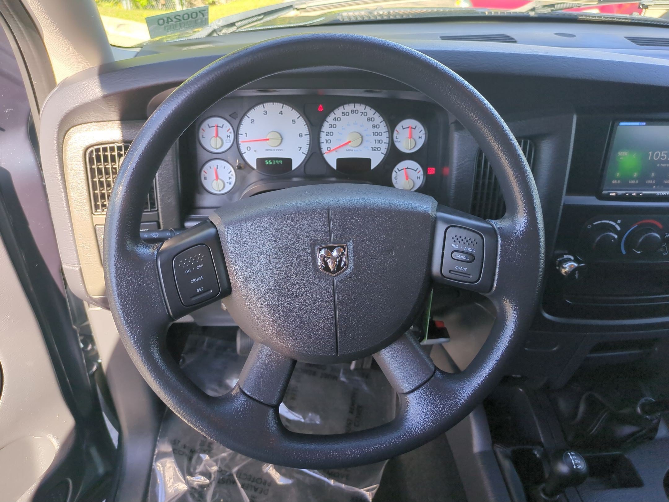 Used 2004 Dodge Ram 1500 Truck SLT AWD/4WD image 16